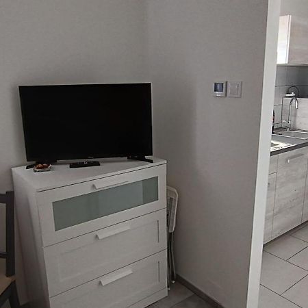 Lebego Falu Vendeghaz Oroszlany Luaran gambar